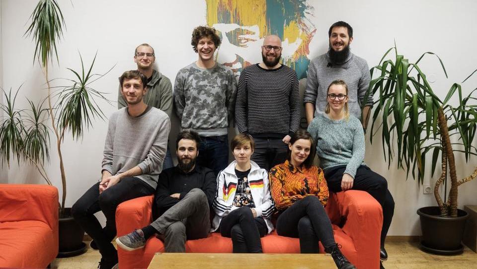 Fantje in punce, ki hočejo politiko vrniti ljudem